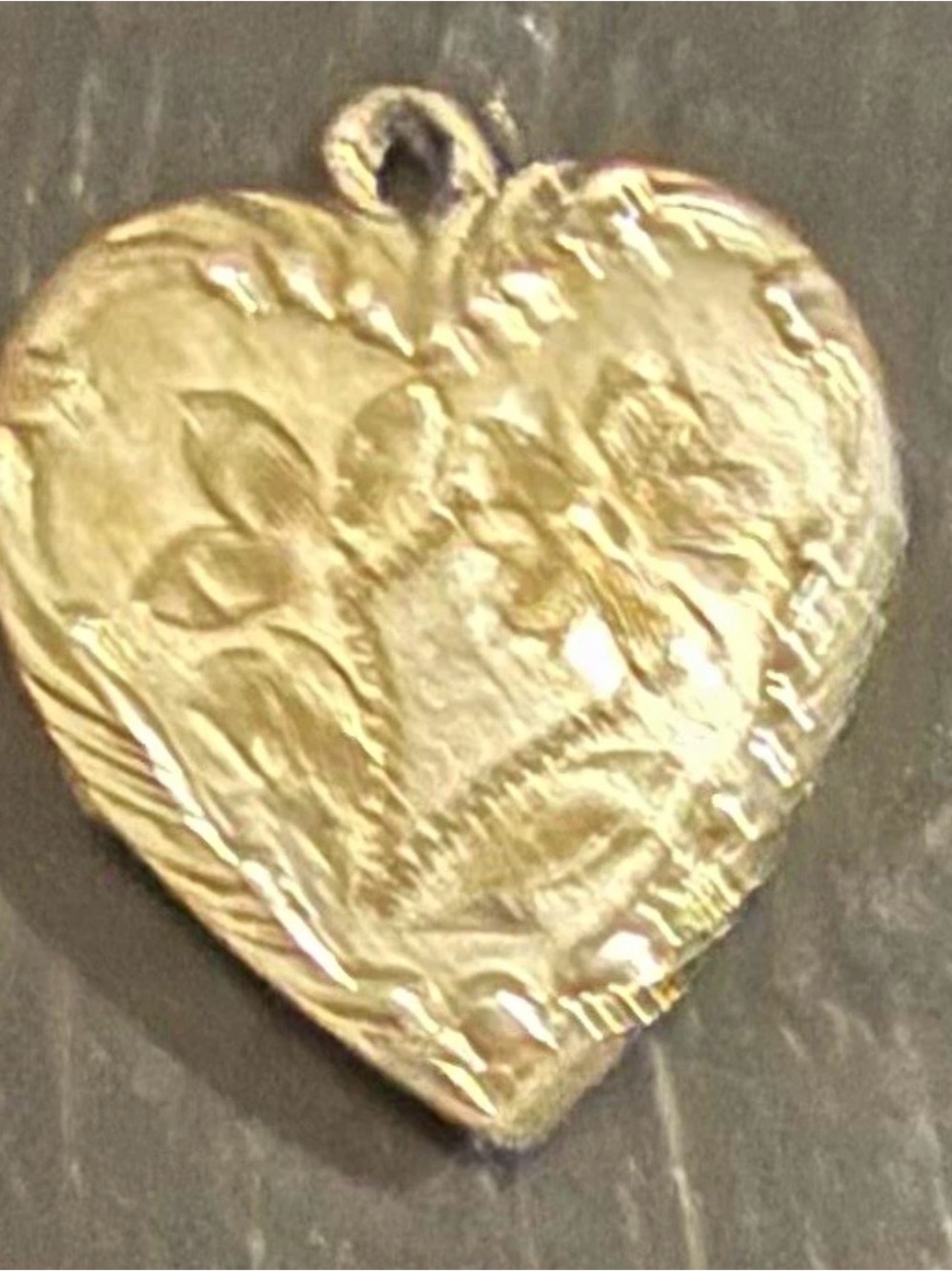 Silver Heart Pendant Necklace - Elegant Floral Engraved Design